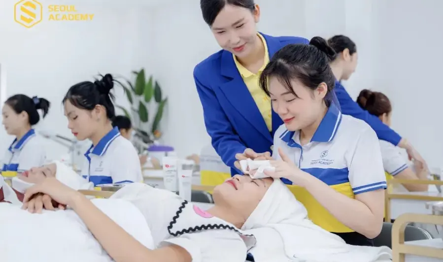 Lợi ích khi học nghề trang trí